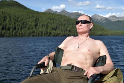 واکنش پوتین به طعنه رهبران گروه ۷ به عکس بالاتنه برهنه اش
