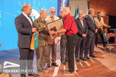 گزارش تصویری مراسم تجلیل از مفاخر فرهنگ و هنر استان گیلان 