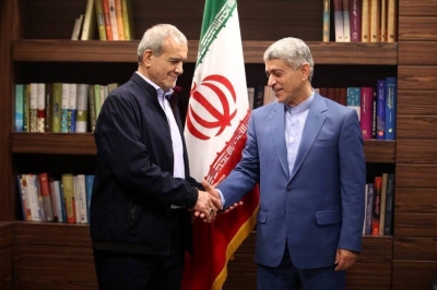 پشت پرده جدایی اقتصاددان محبوب از پزشکیان | راز جدایی طیب نیا از دولت